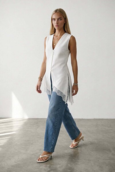 Trend Alaçatı Stili Εκρού Δαντελένιο Υφαντό Γιλέκο με Λεπτομέρεια σε Σχήμα V ...