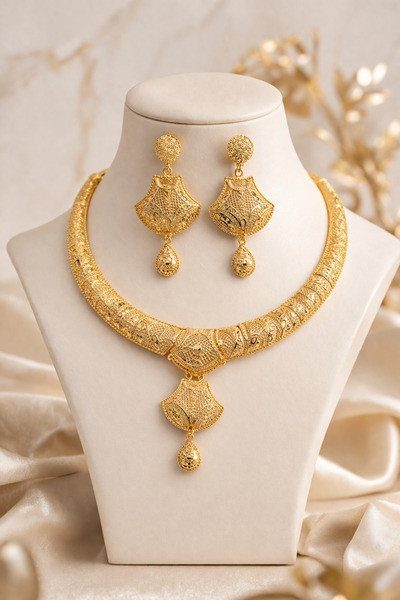 Constanza Exclusive Crescent Aura Gösterişli Vintage İşlemeli, Düğün & Abiye ...