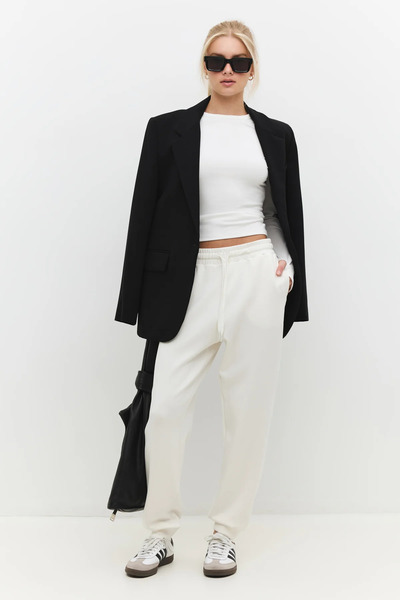 No Matter What Elastic Waist and Lace-Up Tight-Legged Sweatpants