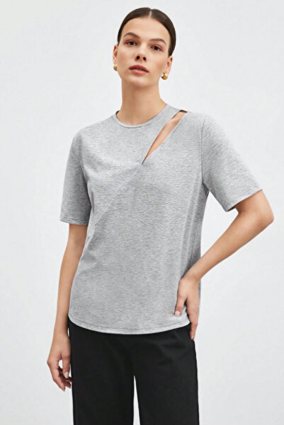 Tarz Cool Γυναικείο μπλουζάκι με ανοιχτό ώμο – Μοντέρνα κοπή, καθημερινή μπλούζα