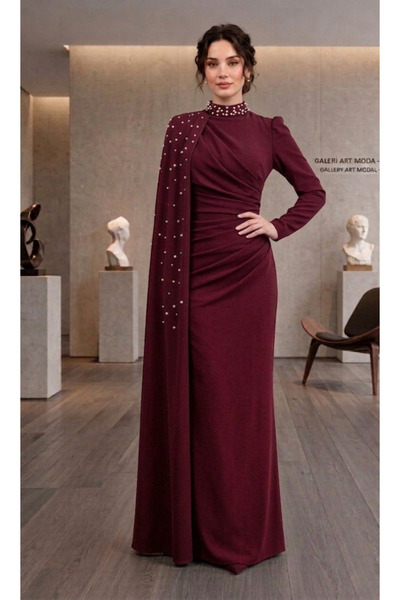 PERADO Βραδινό φόρεμα με μανδύα και λεπτομέρειες από πέρλες