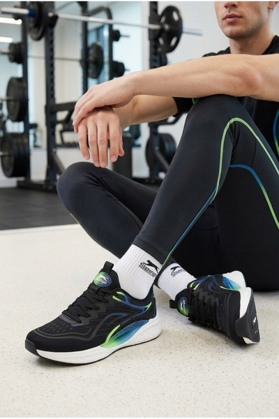 Slazenger ®   Ανδρικά αθλητικά παπούτσια για τρέξιμο και περπάτημα της σειράς...