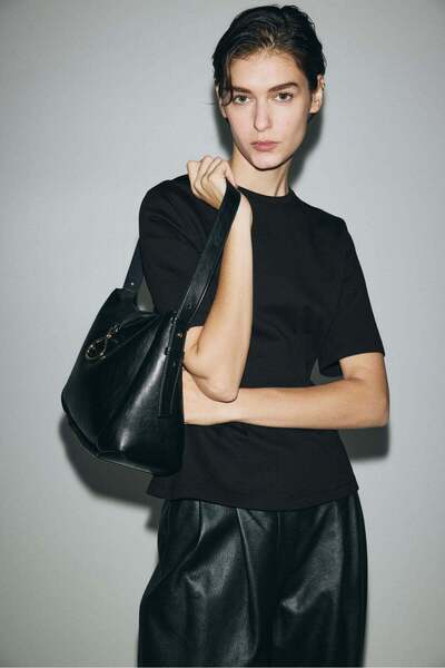 H&M Waisted interlock T-shirt