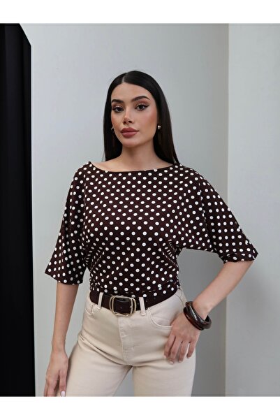 ESRAHELVACI Μπλουζάκι με πουά και λαιμόκοψη βάρκα