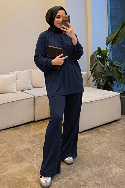 Suede Style 5914 - Κομψό και άνετο σετ από βανίζελ με λεπτομέρεια κουμπιών στ...