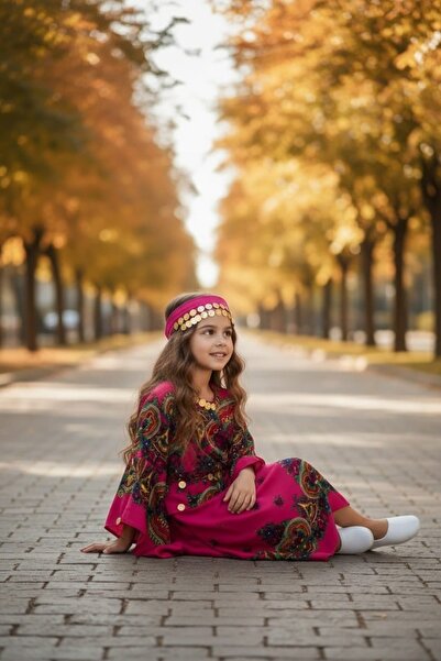 MODA Yöresel Hemavi Çocuk Elbise Şal ve Kuşak İçinde