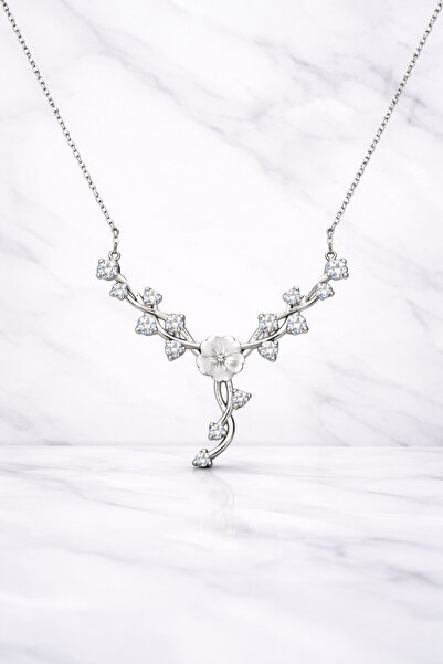 Severia Ivory 925 Gümüş Manolya Çiçeği Kolye