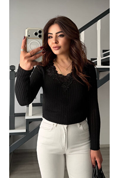 Oslove Black collar lace thin knitwear blouse