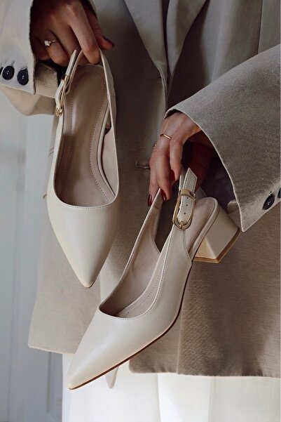 POLKA STORE Γυναικεία παπούτσια με χρυσή μεταλλική αγκράφα, ματ μυτερή μύτη κ...