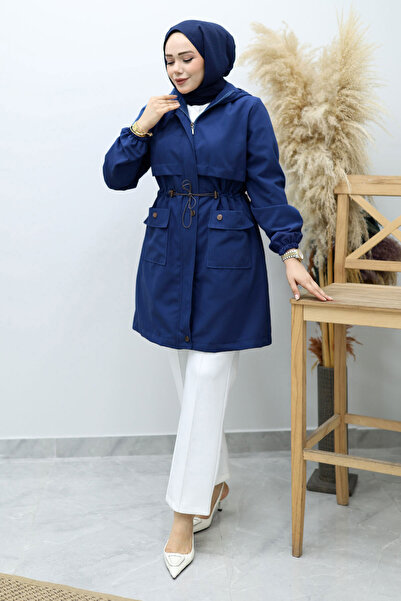 Tesettür Dünyası Καμπαρντίνα με κουκούλα και κορδόνι στη μέση TSD260148 Ναυτι...