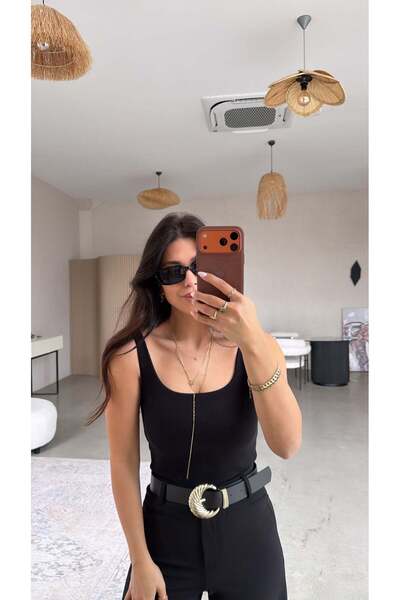 Buket Teke Μαύρο βαμβακερό μπλουζάκι με ραφές και τετράγωνο λαιμό, βασικό μπλ...