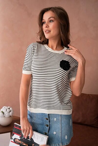 Park Karon 10153 Women's Crew Neck Appliqued Striped Knit Sweater