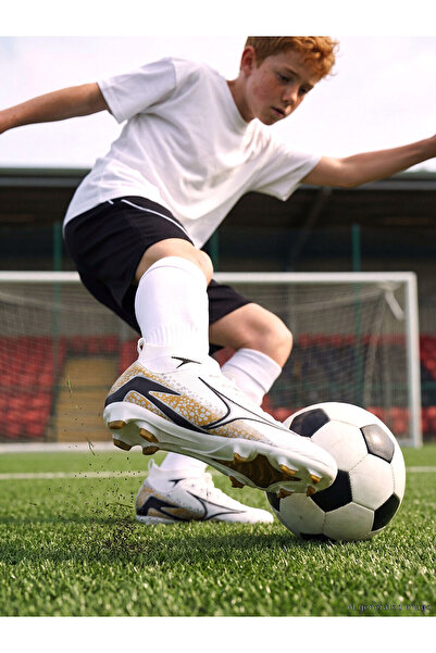 LC Waikiki Alita City Triwex White Boys' Football Boots with a Difference