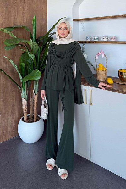 Hazamoda Μίκα Σάντι Τάκιλ Χάκι