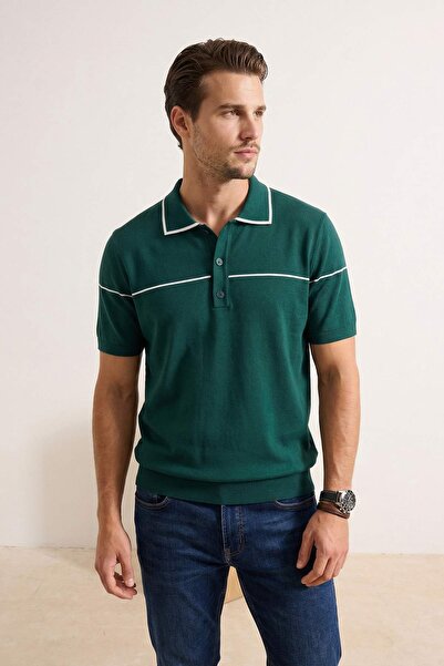 Trendyol Kollektion Grünes, normal geschnittenes Strick-T-Shirt mit Knöpfen u...
