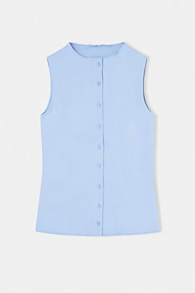 Trendyol Kollektion Wardrobe Essentials – Blaue, eng anliegende, geknöpfte, e...