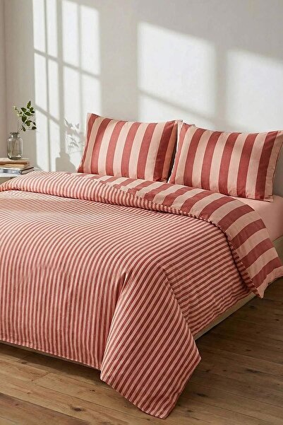 TRENDYOLMİLLA HOME Set husă de pilotă dublă, ușor de călcat, cu dungi și cear...