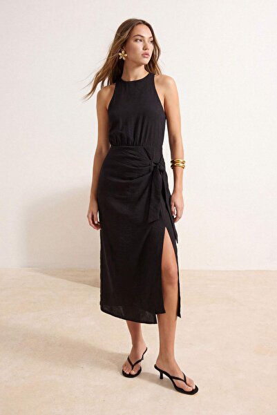 Συλλογή Trendyol Μαύρο ίσιο φόρεμα με κορδόνια με λεπτομέρειες TWOSS25EL00777