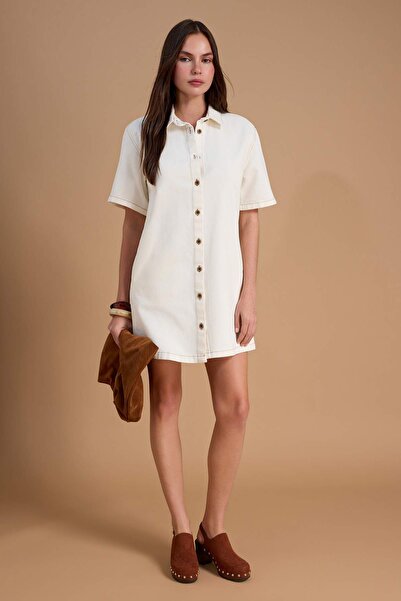 Trendyol Collection Rochie mini din denim ecru 100% bumbac TWOSS26EL00215