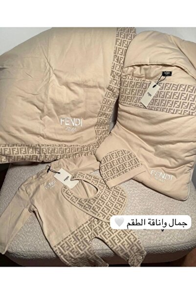 Baby طقم مواليد محايد للجنسين