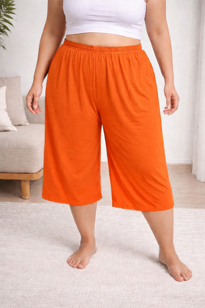 SEWANO Oversize Cotton Combed Cotton Capri Shorts – Plus Size