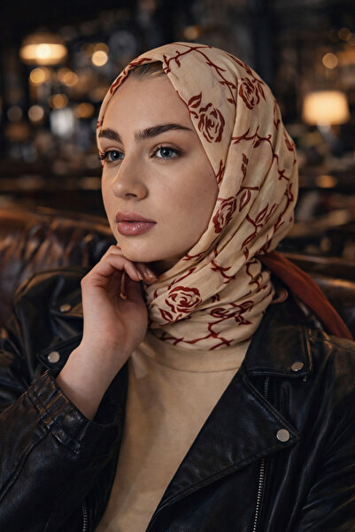 SOFT AKSESUAR شال منقوش بألوان متعددة