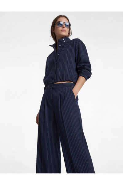 Koton جاكيت بومبر مخطط بياقة عالية وأكمام طويلة وجيوب