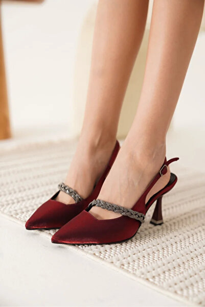 TRENDELLA حذاء نسائي بكعب عالٍ باللون الأحمر TR08MS36D