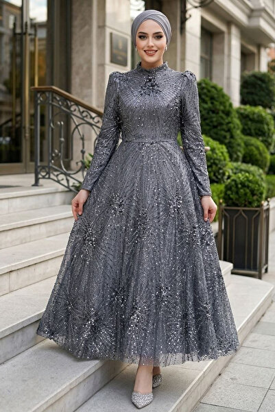 Neva Style Βραδινό φόρεμα με κεντημένες χάντρες καπνιστό τζιν 50461FU