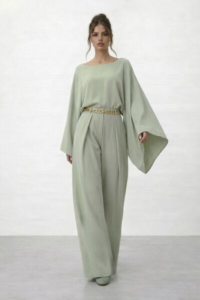 VAGGON Σετ με μανίκια νυχτερίδα, λαιμόκοψη ποδηλατικού τύπου, φαρδιά μέση και...