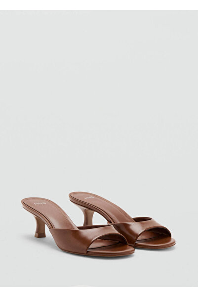 MANGO Woman Sivri burunlu topuklu sandalet