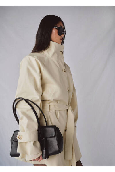 Trench high collar belt