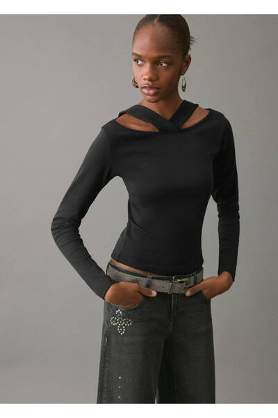 Mango Teen Cut out detaylı tişört