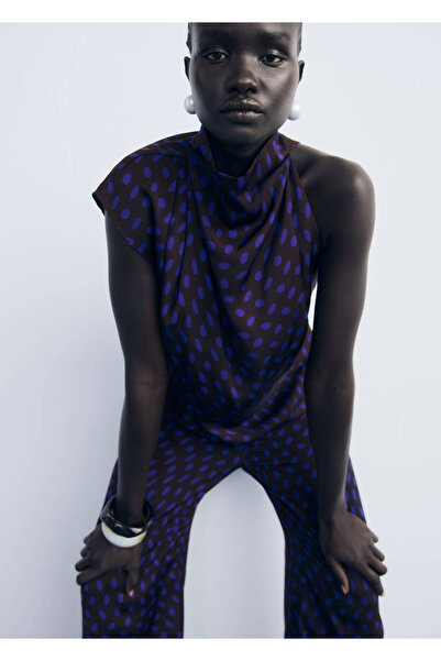 MANGO Woman Puantiye desenli drape yaka bluz