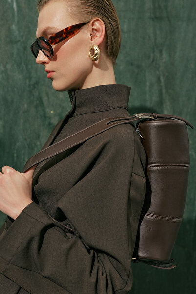 Manuka ΤΣΑΝΤΑ ΟΒΑΛ ΜΟΡΓΚΑΝ ΣΕ ΧΡΩΜΑ ΚΑΦΕ