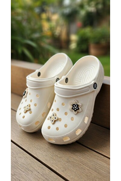 Akınal Bella شبشب نسائي من Cros Sabo بحر وحمام سباحة وشاطئ وحديقة ومقدمة مغلق...