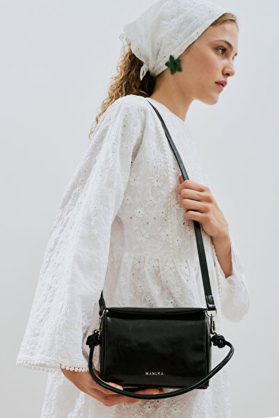 Manuka ΤΣΑΝΤΑ RUA BOX ΜΑΥΡΟ ΤΡΟΥΦΕΛΑ