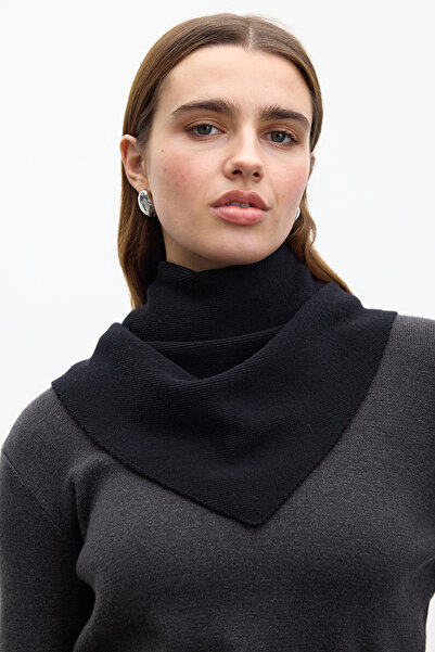 Manuka Τριγωνικό Φουλάρι Μαύρο Απαλό Υφή