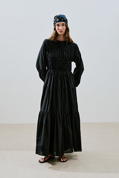 Manuka ΦΟΡΕΜΑ ΜΑΚΡΥΜΑΝΙΚΟ ΜΕ ΚΟΡΔΟΝΙ ΜΑΥΡΟ