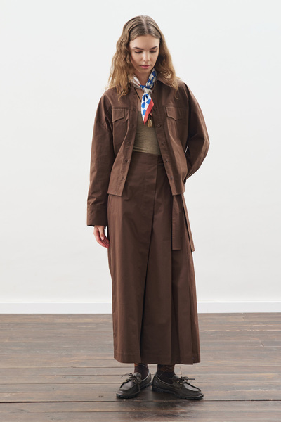 Manuka ΠΟΥΚΑΜΙΣΟ ΜΠΟΜΠΕΡΕΡ ΜΕ ΛΕΠΤΟΜΕΡΗ ΡΑΦΗ ΚΑΦΕ