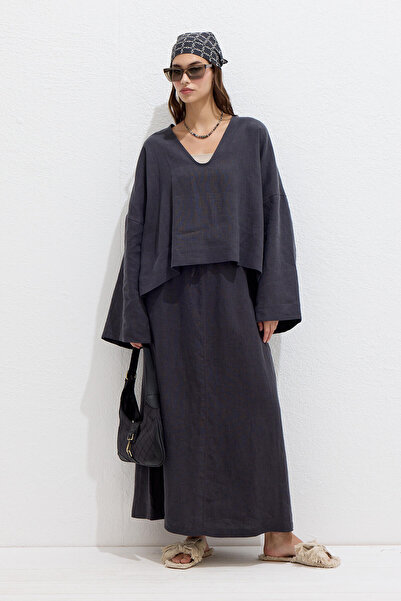 Manuka Ανθρακί λινό μπλούζα με λαιμόκοψη - PREMIUM