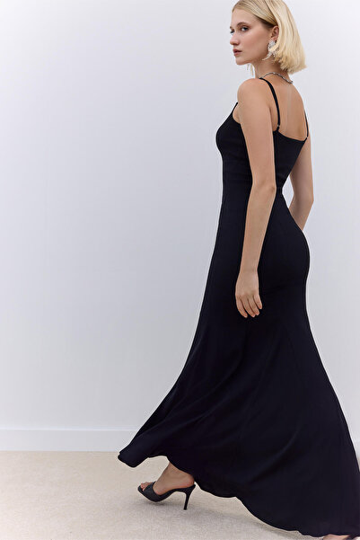 Manuka ΒΙΚΤΩΡΙΑ Μαύρο βραδινό φόρεμα μπουφάν