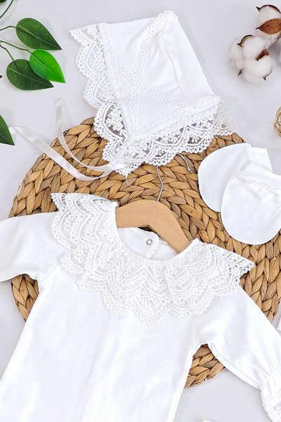 Sitilin Baby Girl Ecru Lace Luxury 10-Piece Hospital Discharge Set Stl5143