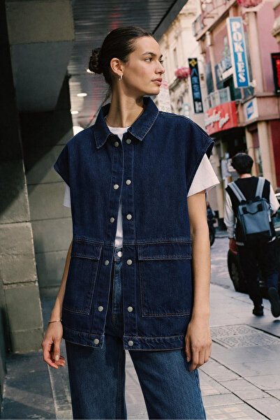 Touché Privé Denim Vest with Pockets