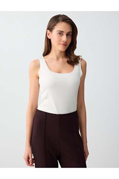 Jimmy Key Off-White U-Neck Slim Fit Knitted Undershirt