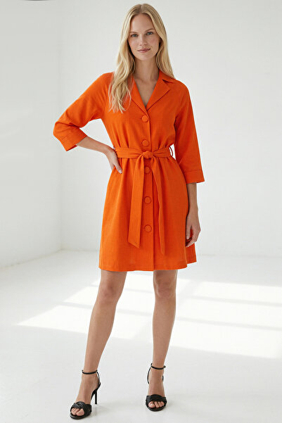 Exquise Φόρεμα από λινό μονό κουμπιά τριών τετάρτων