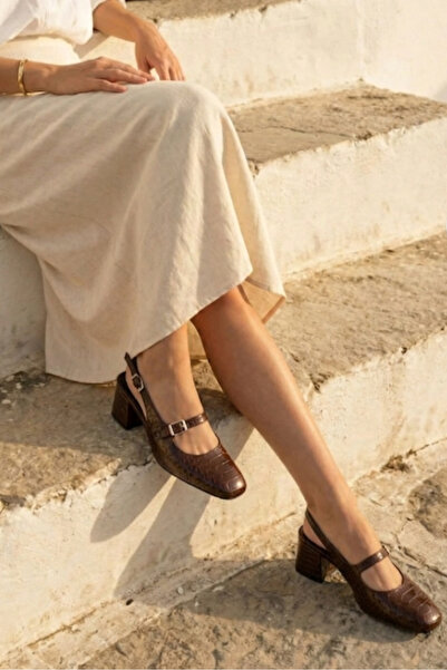 POLKA STORE Γυναικεία παπούτσια Coco Mary Jane Vintage με κοντό τακούνι και κ...