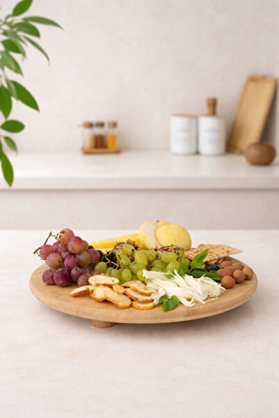 KaiHome Round Bamboo Cheese Plate - Presentation