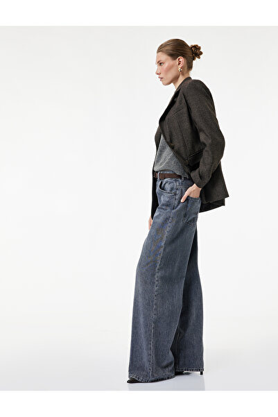 Koton Παντελόνι τζιν με ίσια πόδια με άνετη εφαρμογή με τσέπες που πλένεται -...