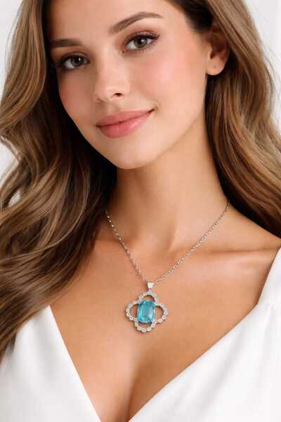 KLC TAKI Women's Silver Color Model Zircon Stone Necklace